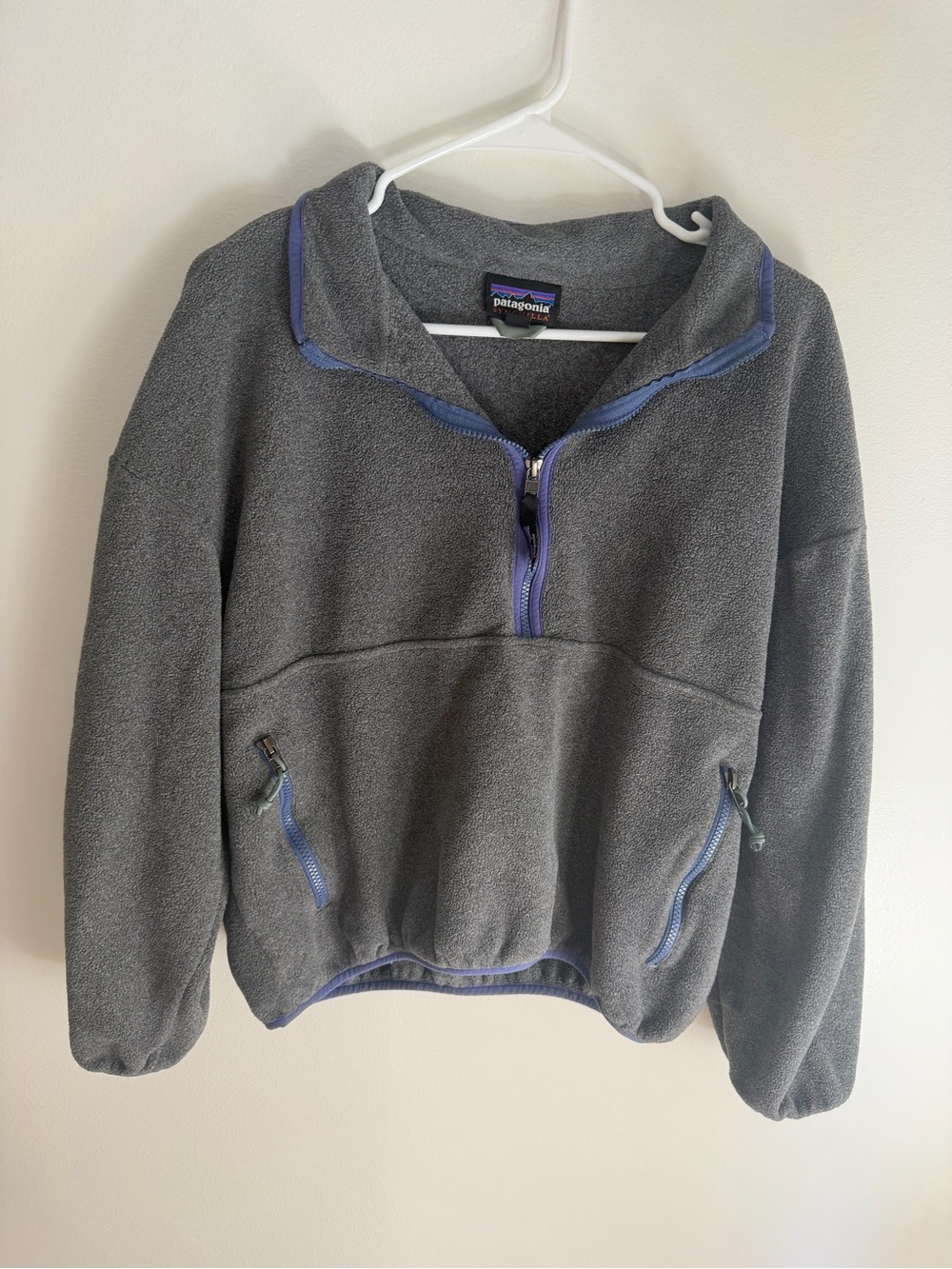 Patagonia vintage fleece synchilla size Large. Grey and blue/purple quarter zip.